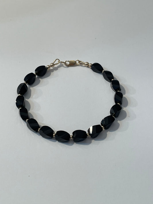 Onyx freeform bracelet